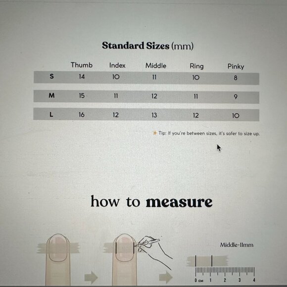 High-quality handcrafted reusable press on nails. - Picture 4 of 4